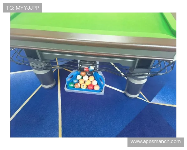 台球运动的魅力与技巧探索：从基础到高手的成长之路